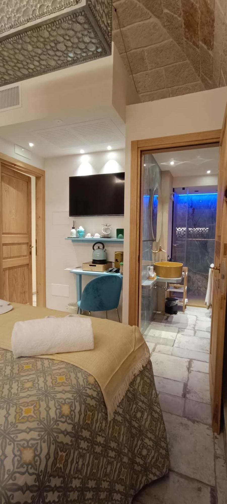 Trame Dimora Rachele Bed & Breakfast โปลีญาโนอามาเร ภายนอก รูปภาพ