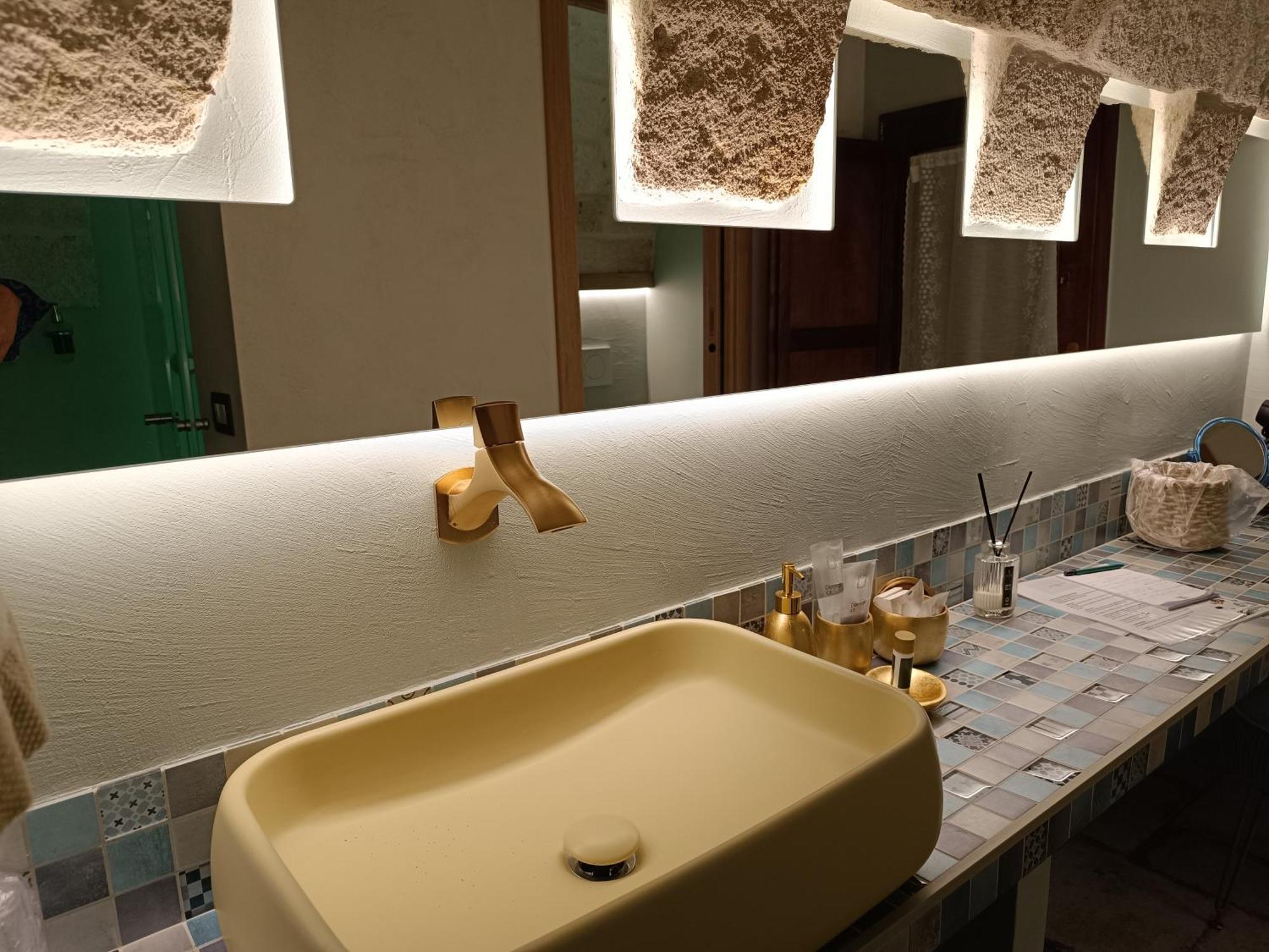 Trame Dimora Rachele Bed & Breakfast โปลีญาโนอามาเร ภายนอก รูปภาพ